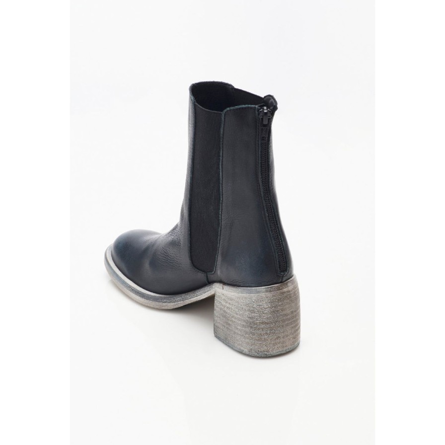 Women Free People | Essential Chelsea Boot